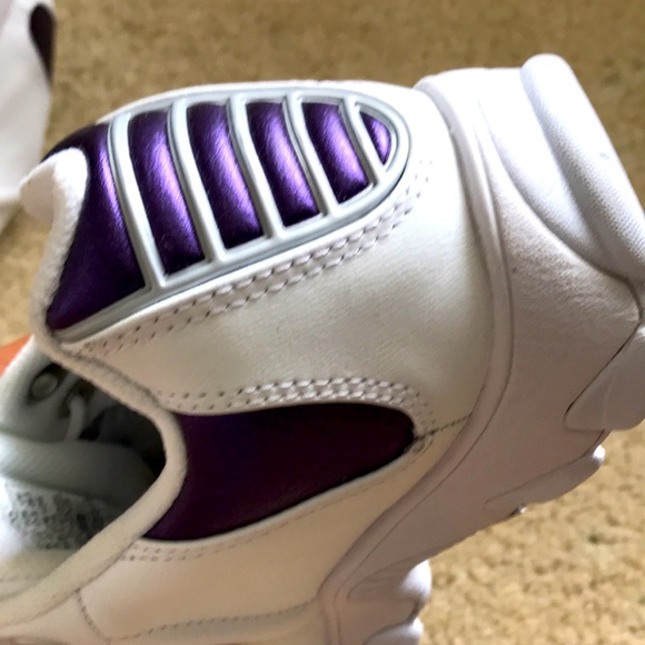 Brand new K.SWISS soft padding for jogging /sprinting or walking sneakers. Cute! - Picture 6 of 12